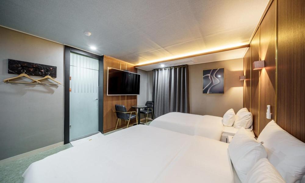 G7 Hotel Dongducheon Экстерьер фото