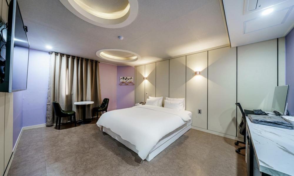 G7 Hotel Dongducheon Экстерьер фото