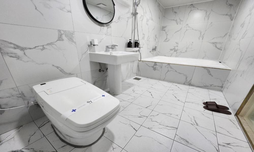 G7 Hotel Dongducheon Экстерьер фото