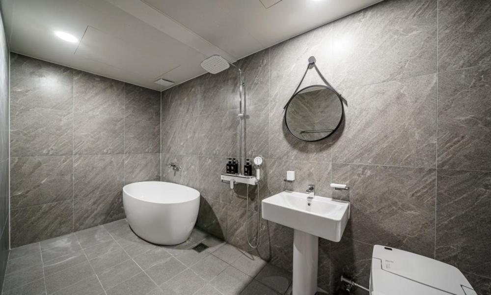 G7 Hotel Dongducheon Экстерьер фото